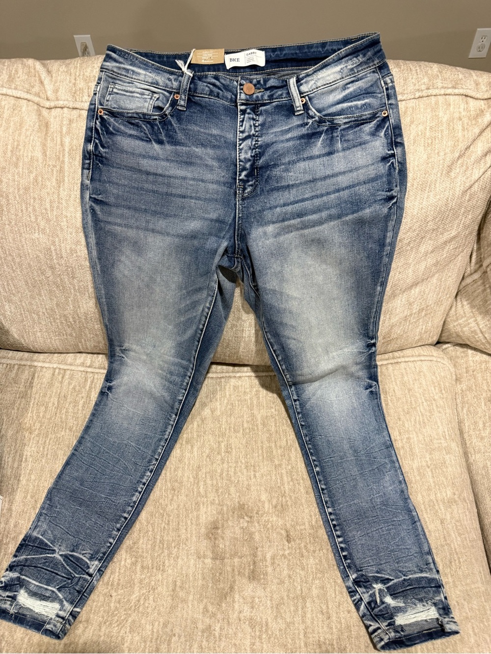 BKE Ankle Cropped Skinny Jeans in Faded Blue